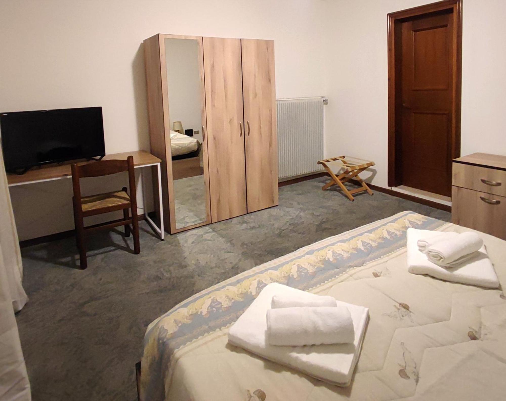 Hotel Tea Dolomiti - Lago Di Alleghe - Monte Civetta Eksteriør billede